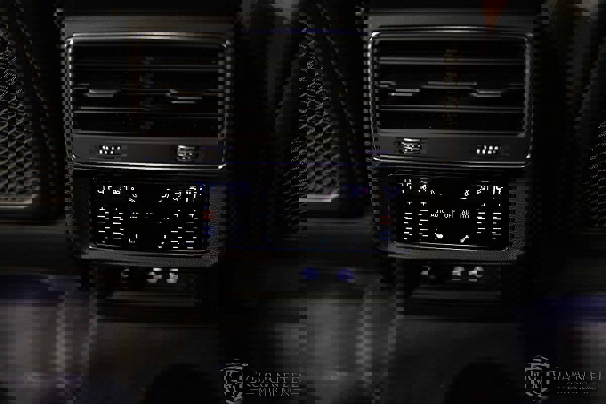 Used 2023 Audi SQ8 Premium Plus w/ Executive Package image 34