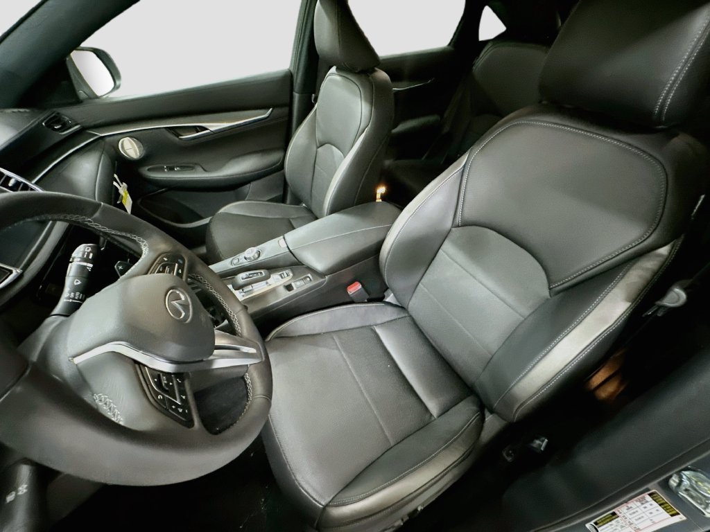Certified 2025 INFINITI QX55 Essential w/ Accent Package AWD/4WD image 5