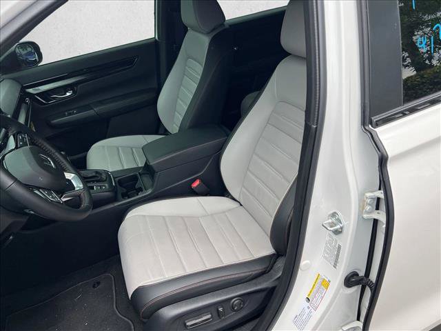 Used 2026 Honda CR-V Sport Touring image 11