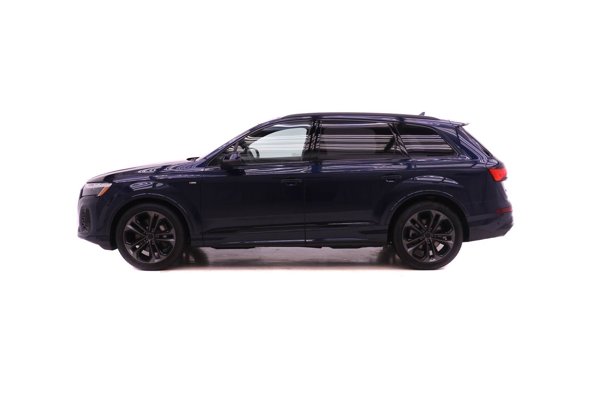New 2026 Audi Q7 Premium Plus AWD/4WD image 3