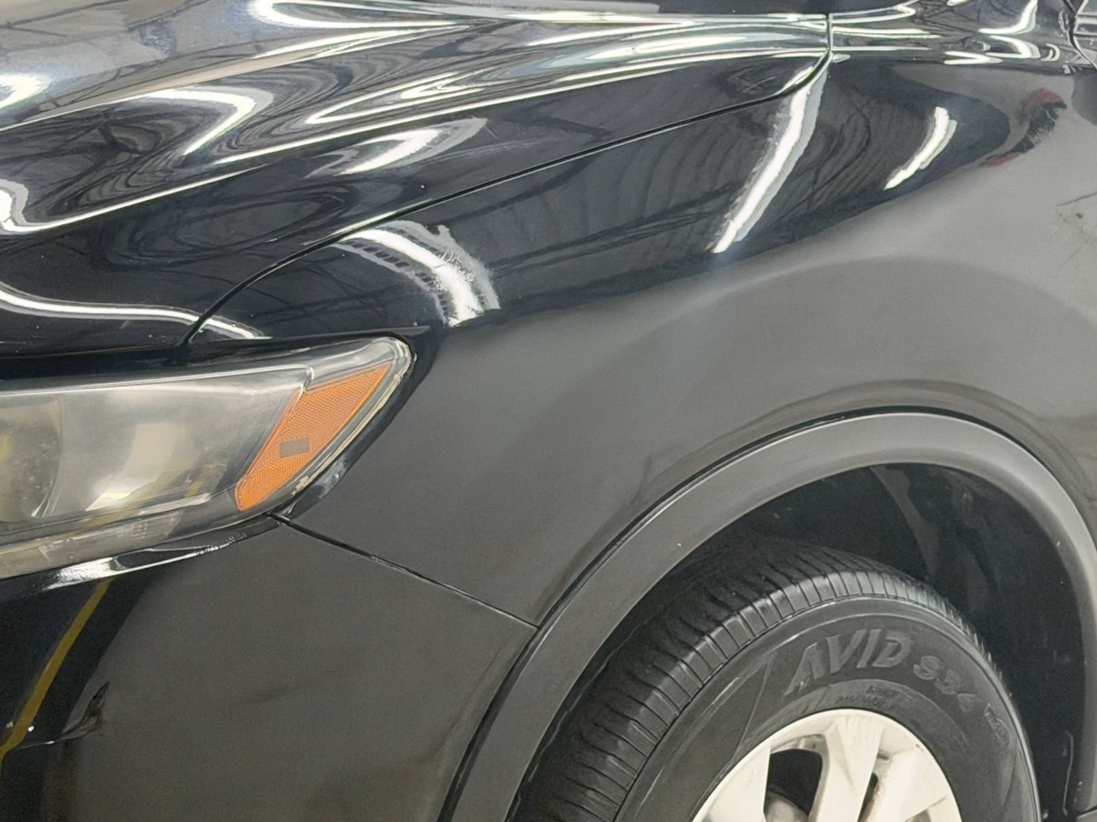 Used 2016 Nissan Rogue SV AWD/4WD image 4