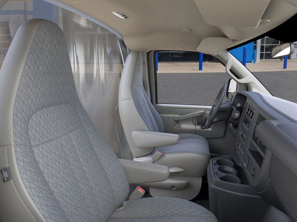 New 2025 Chevrolet Express 3500 w/ Power Convenience Package RWD image 18