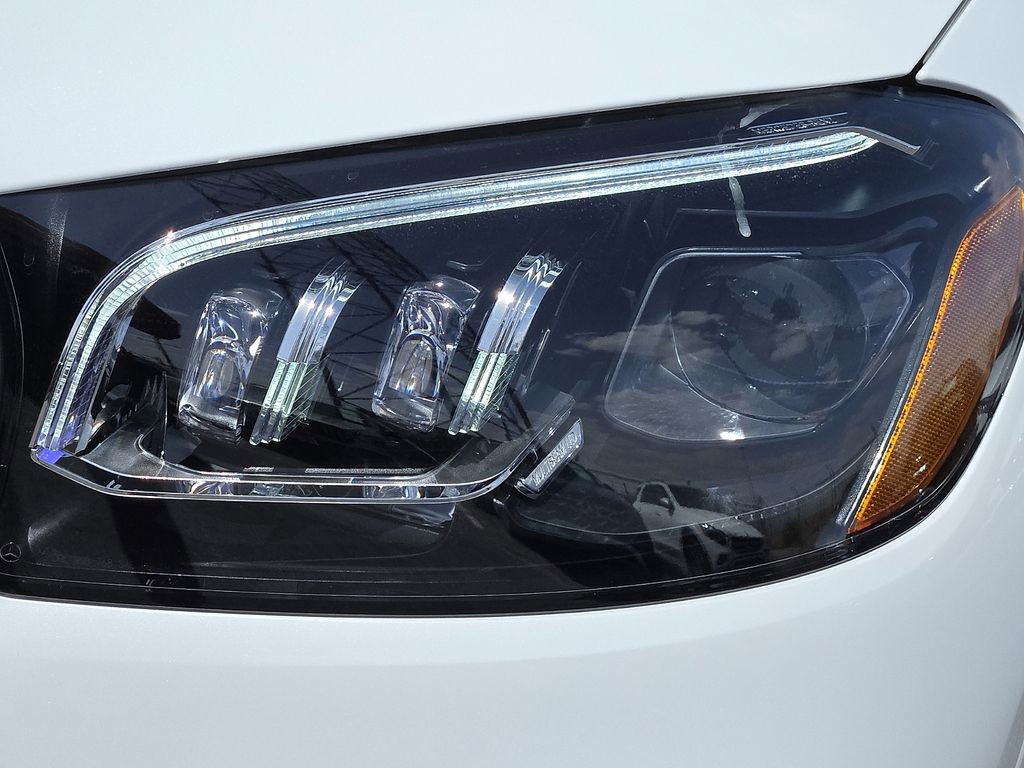 New 2026 Mercedes-Benz GLS 450 4MATIC image 7
