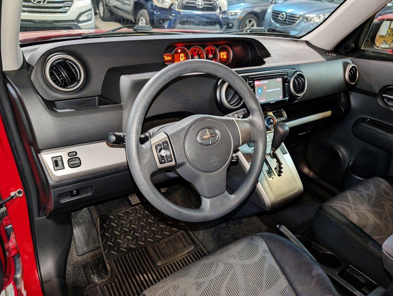 Used 2013 Scion xB image 13