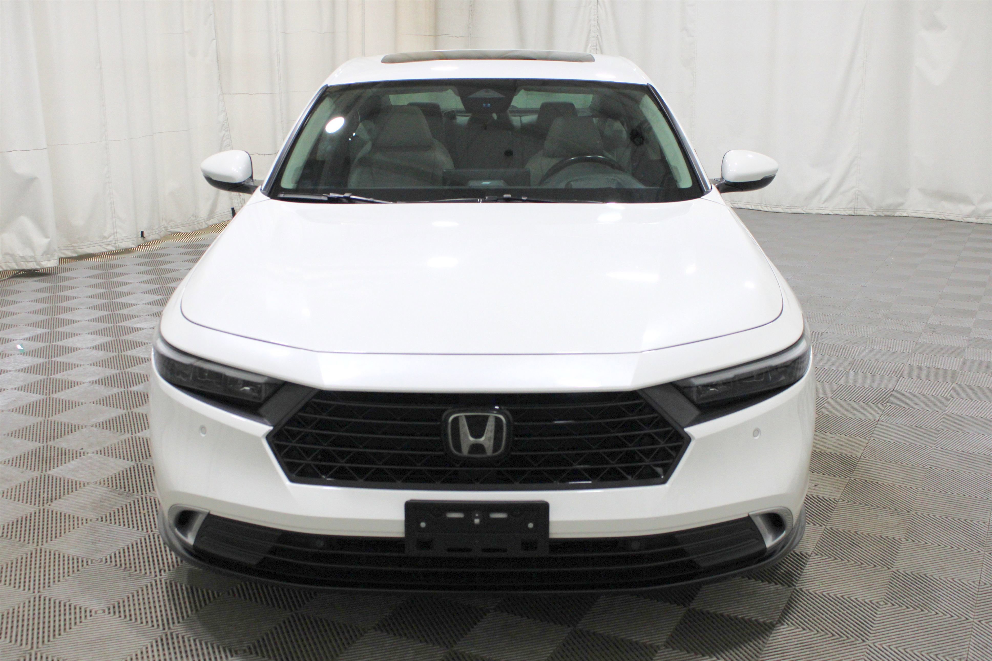 Used 2024 Honda Accord Touring image 40