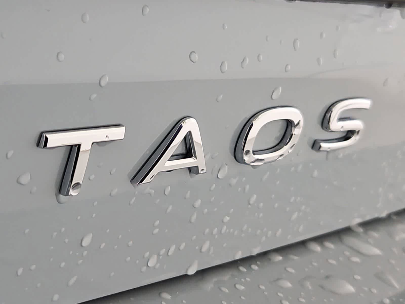 New 2026 Volkswagen Taos SEL AWD/4WD image 12