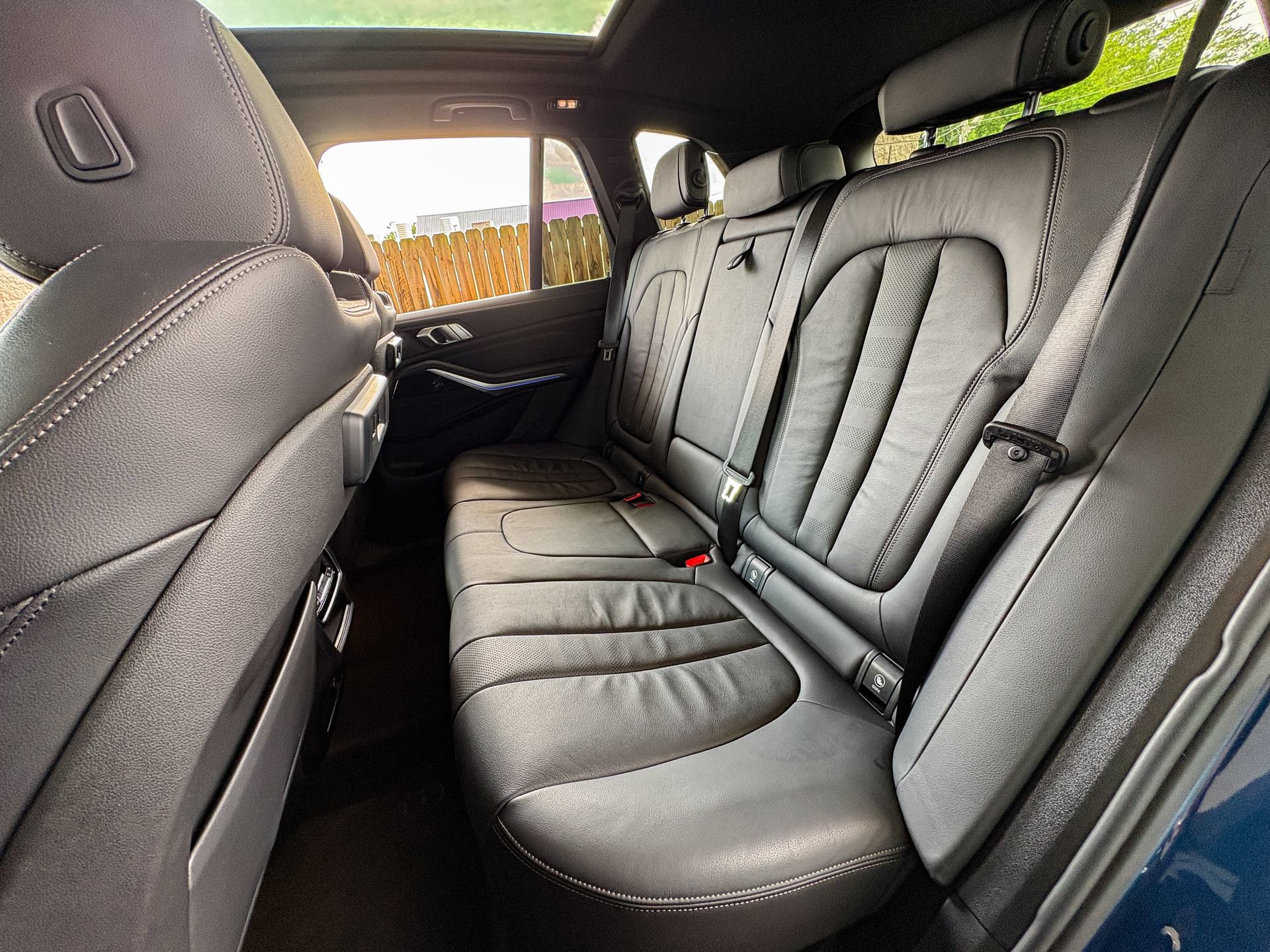 Used 2020 BMW X5 xDrive40i w/ Premium Package AWD/4WD image 23