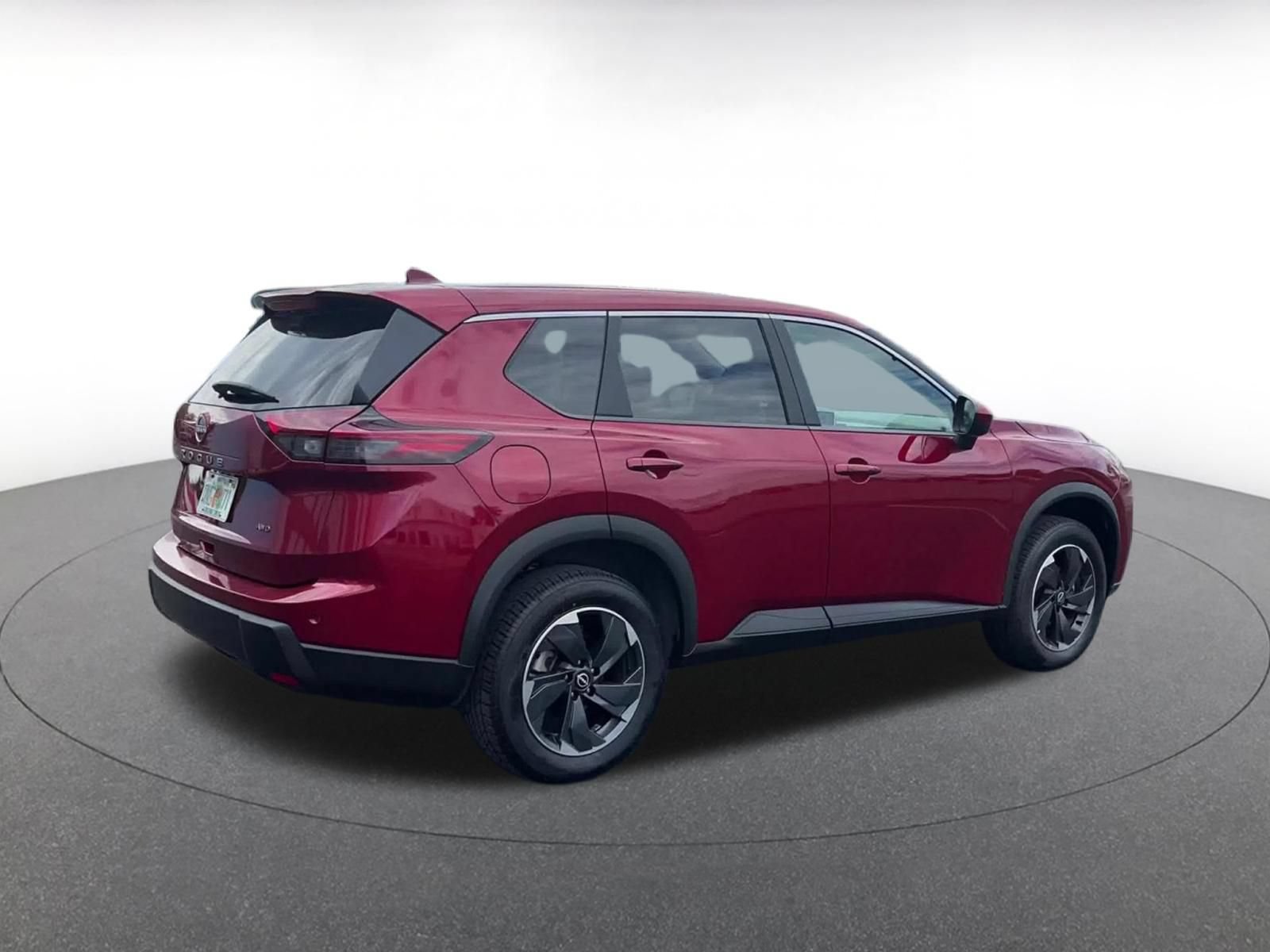 Used 2025 Nissan Rogue SV AWD/4WD image 15