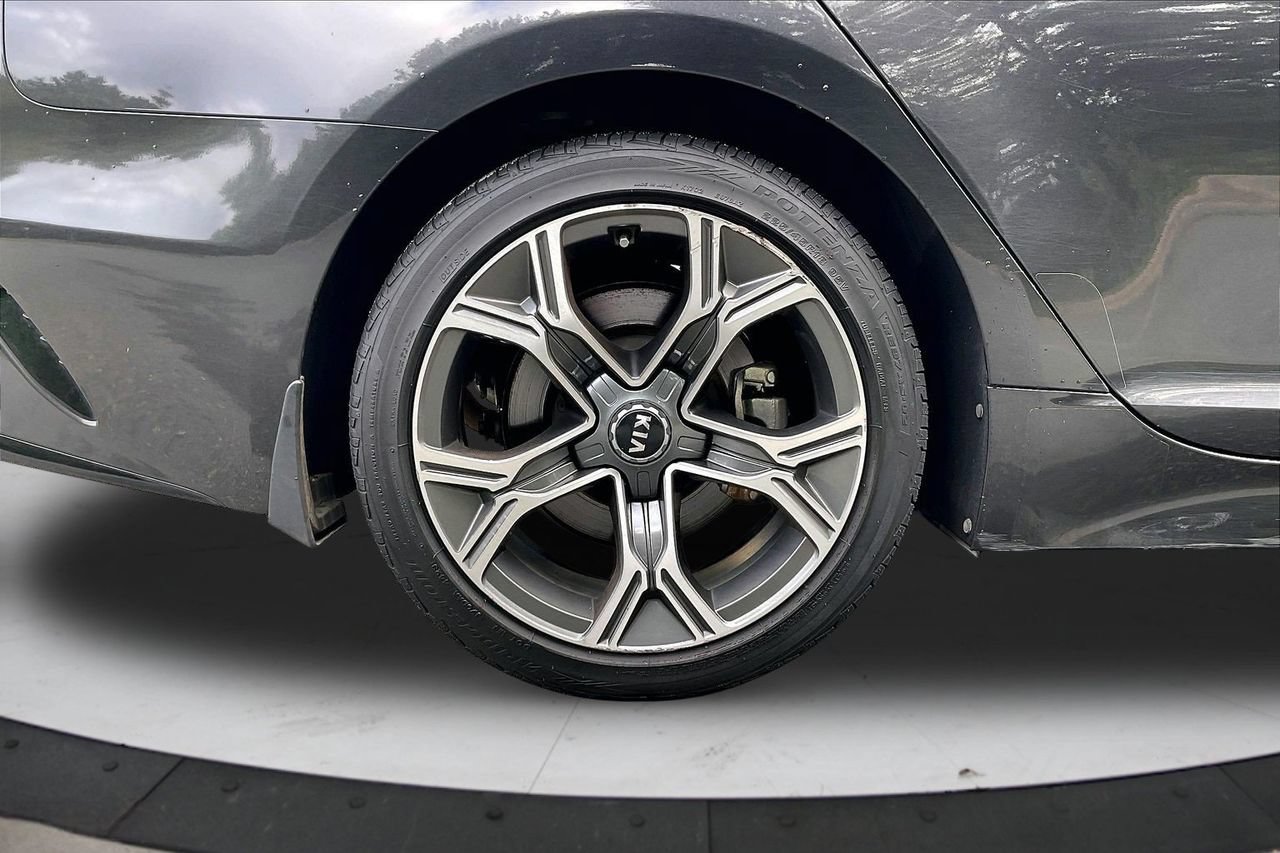 Used 2020 Kia Stinger GT-Line w/ Sun & Sound Package RWD image 37