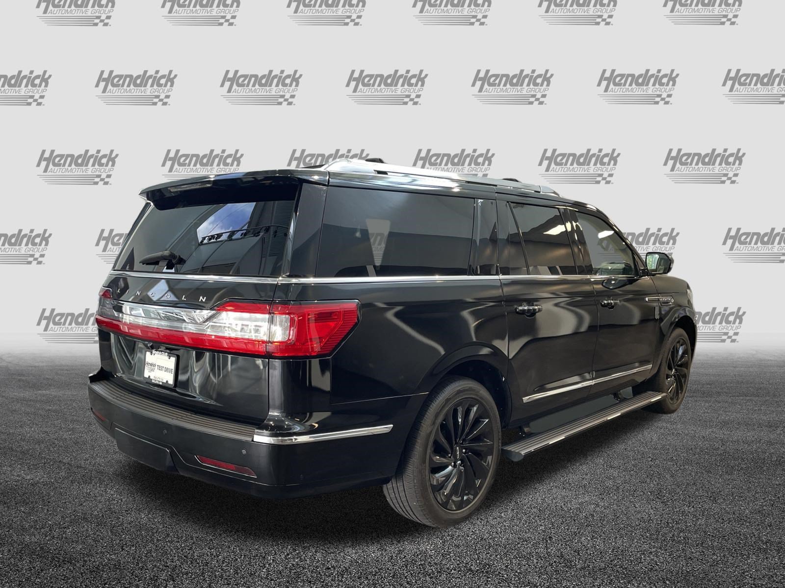 Used 2021 Lincoln Navigator L Reserve AWD/4WD image 10