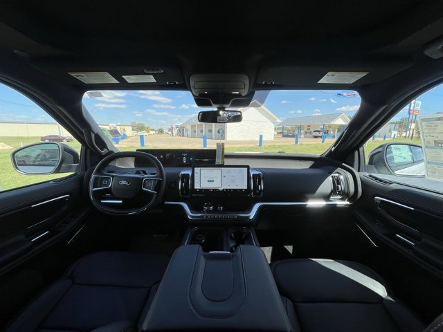 New 2025 Ford Expedition Max Platinum image 11