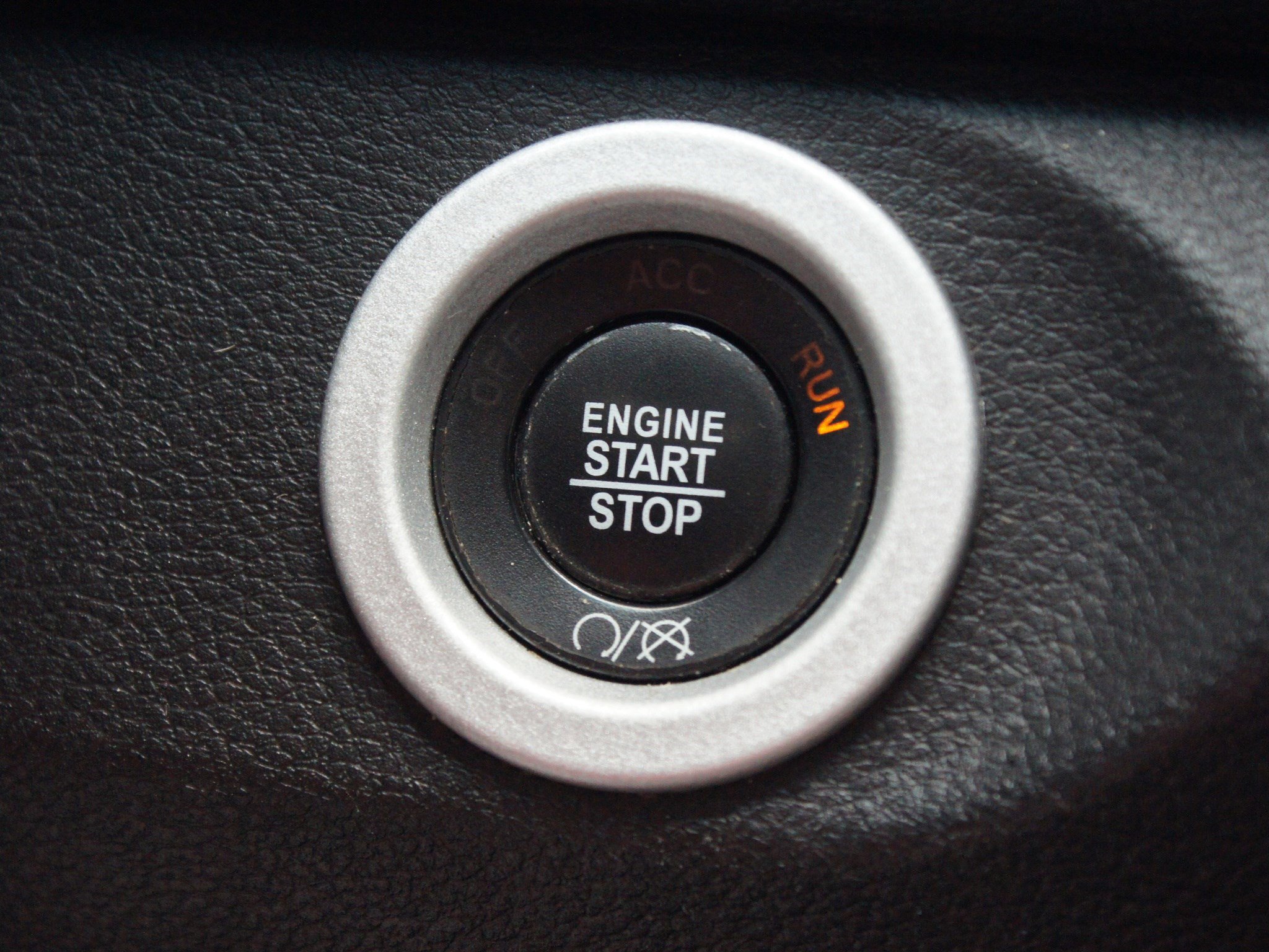 Used 2018 RAM 2500 Power Wagon w/ Leather & Luxury Group image 8