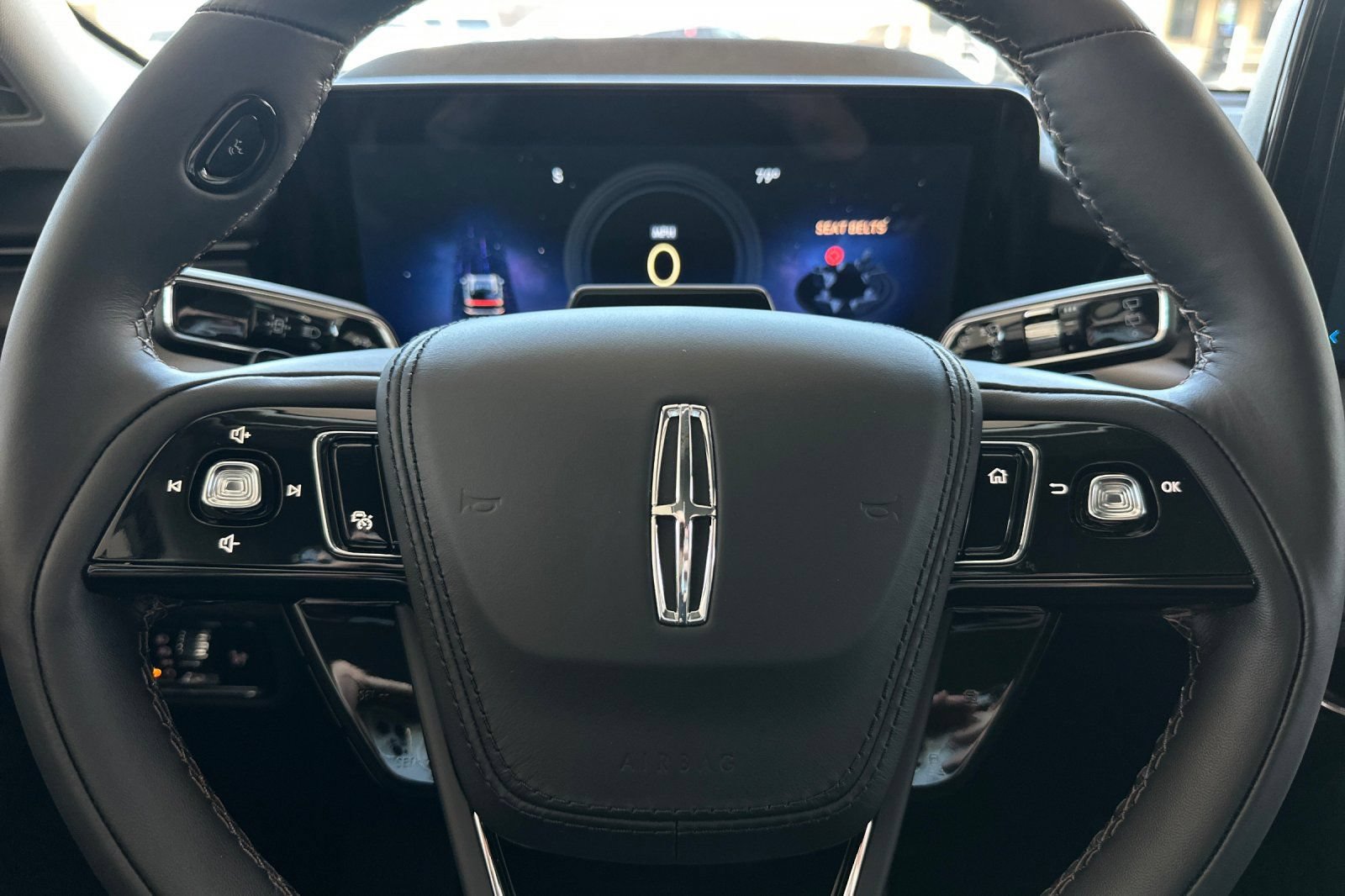 Used 2026 Lincoln Aviator 2WD image 24