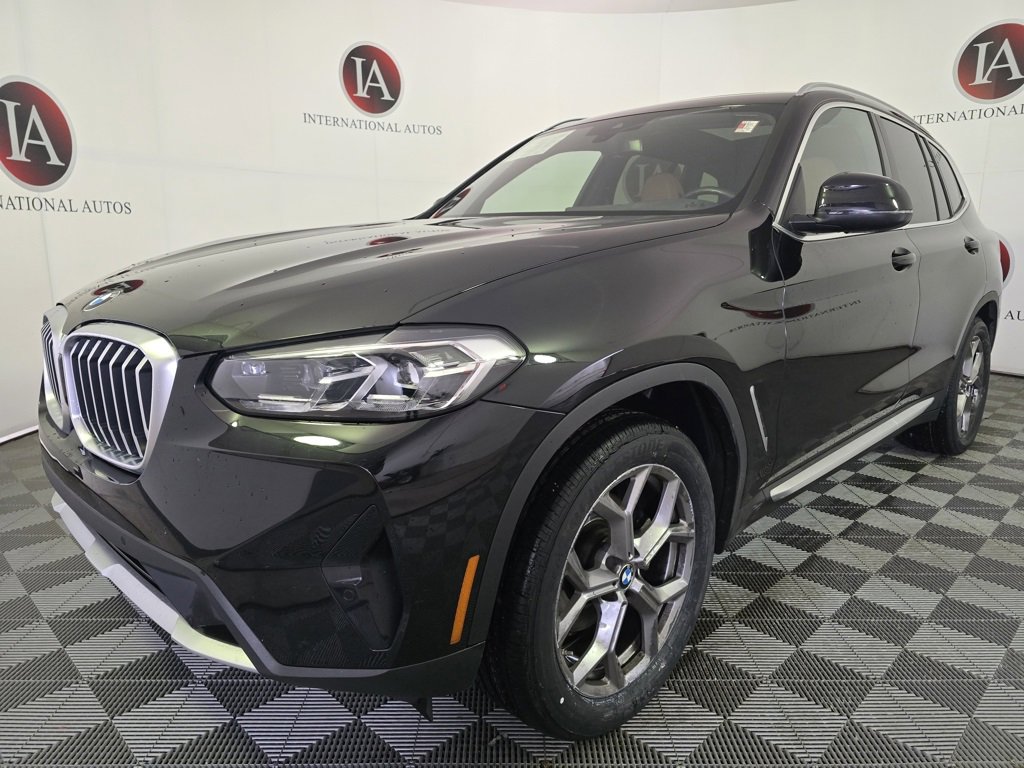 Certified 2023 BMW X3 xDrive30i w/ Premium Package image 5