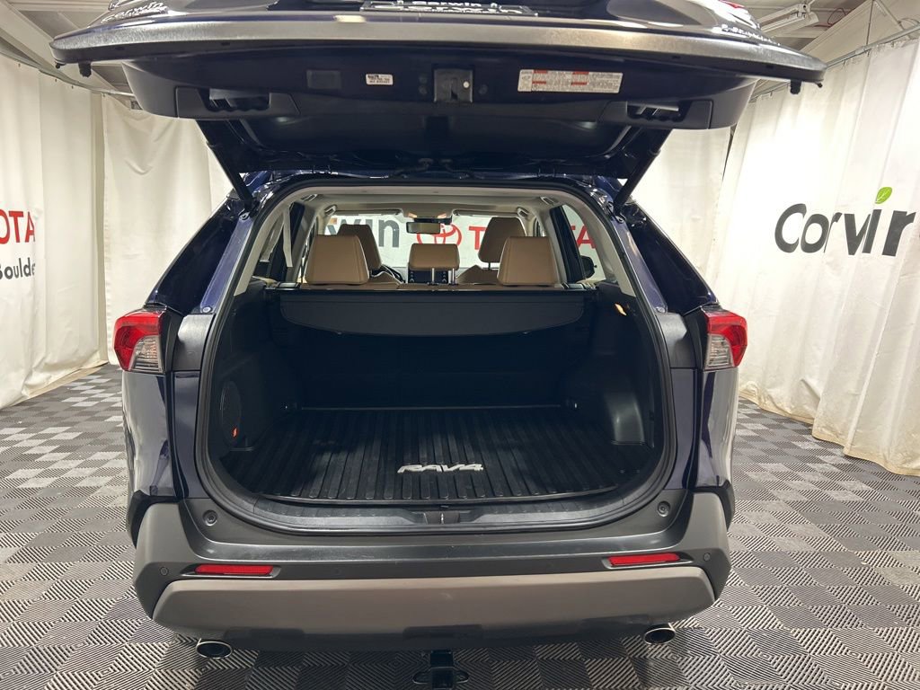 Used 2019 Toyota RAV4 Limited AWD/4WD image 20