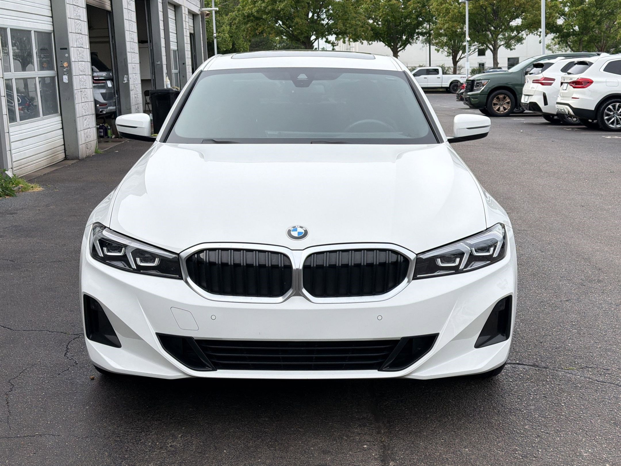 Certified 2023 BMW 330i Sedan w/ Convenience Package RWD image 6