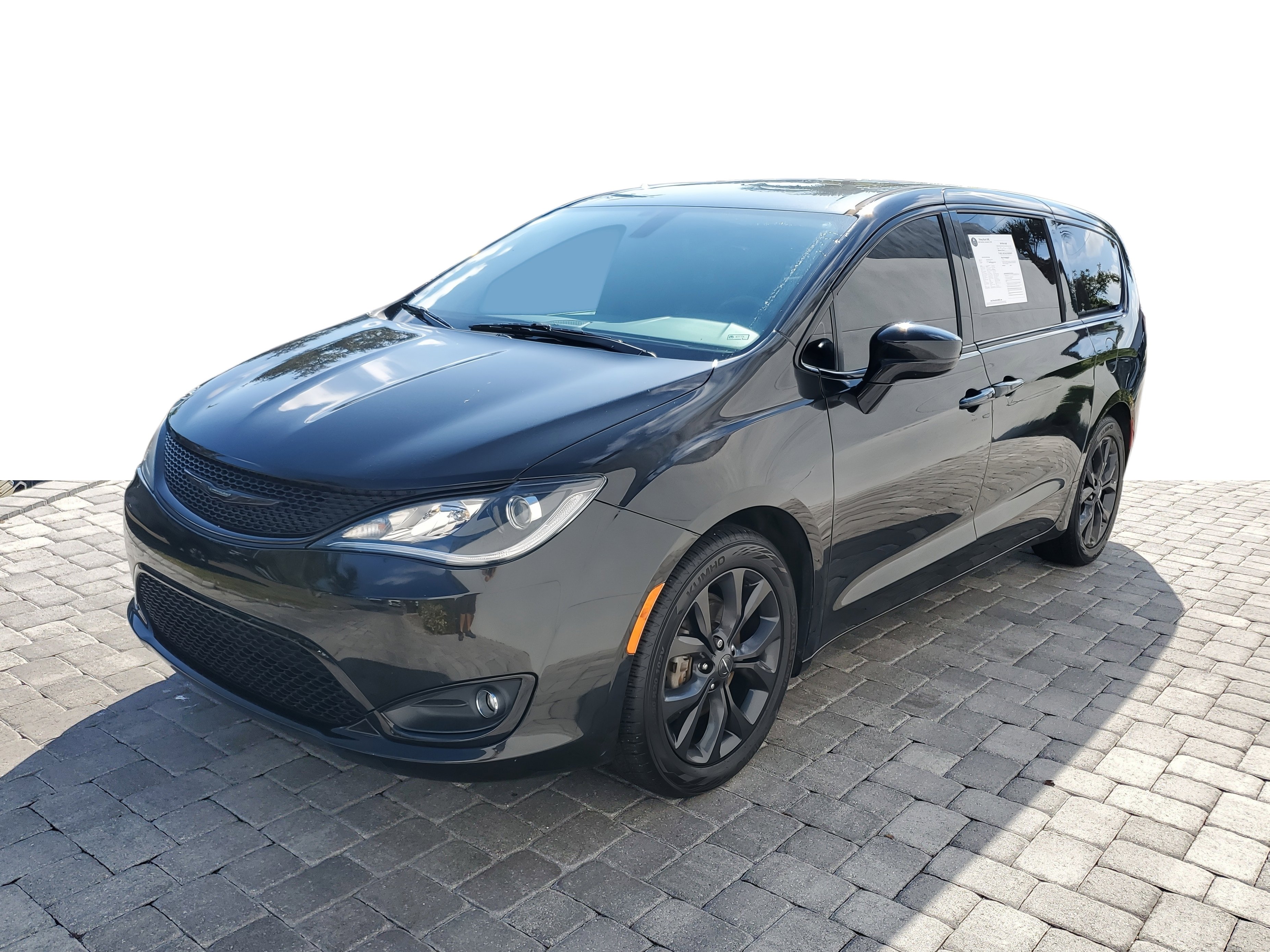 Used 2020 Chrysler Pacifica Touring w/ S Appearance Package image 3