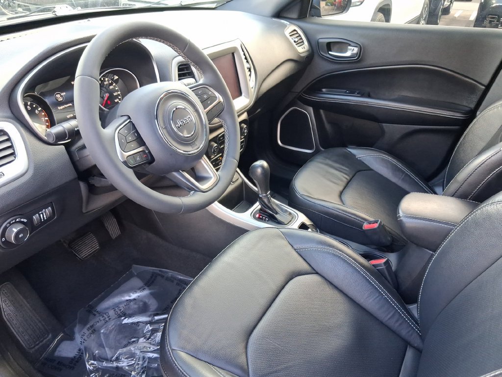 Used 2021 Jeep Compass Latitude FWD image 17