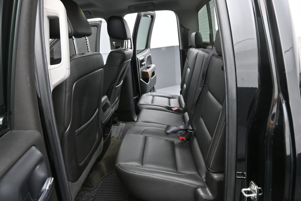 Used 2015 Chevrolet Silverado 1500 LTZ w/ LTZ Plus Package AWD/4WD image 17