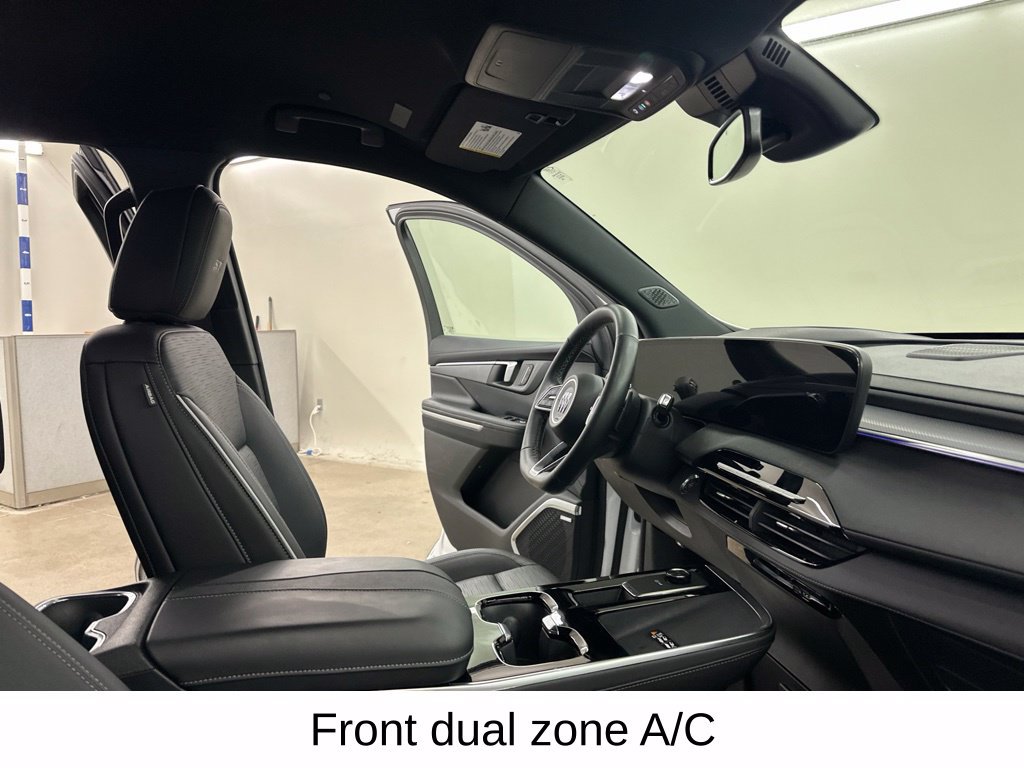 Used 2026 Buick Enclave Sport Touring AWD/4WD image 22
