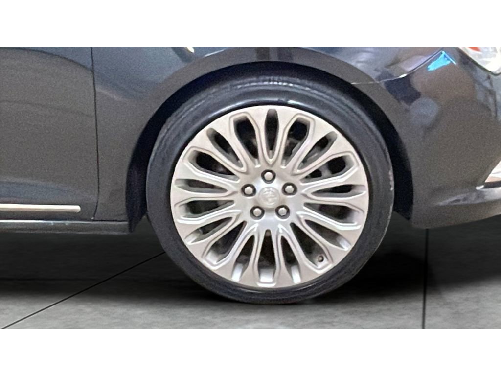 Used 2015 Buick LaCrosse Premium w/ Ultra Luxury Package image 18