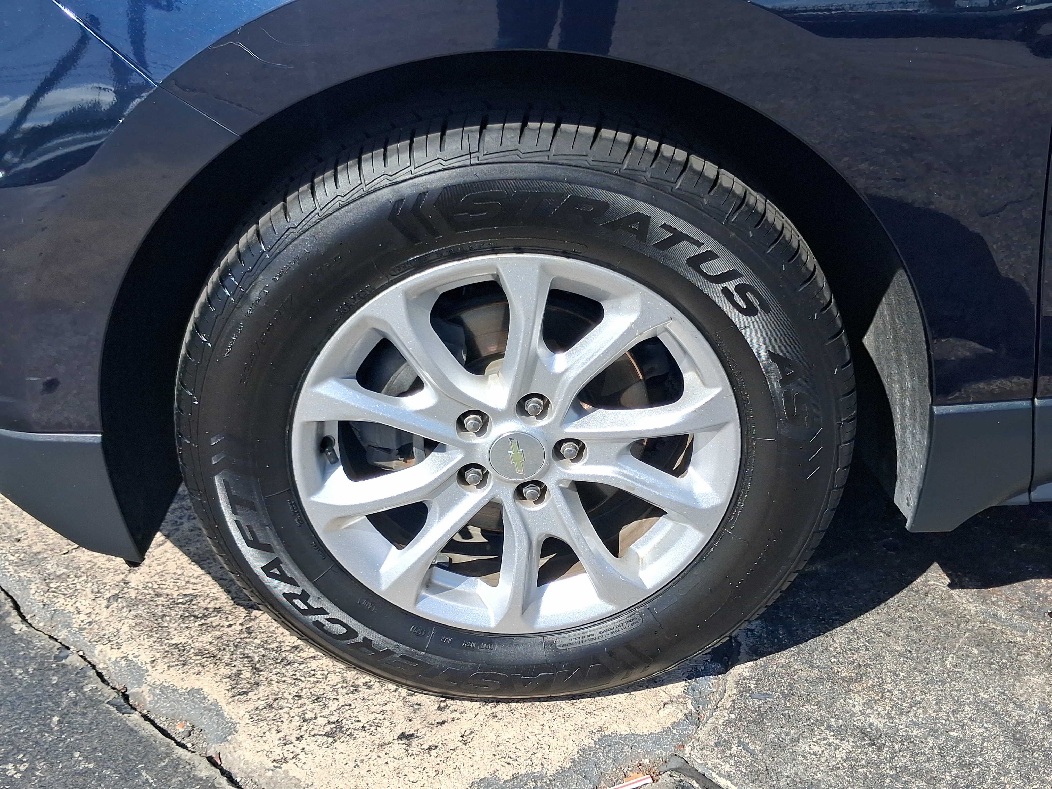 Used 2020 Chevrolet Equinox LT FWD image 9