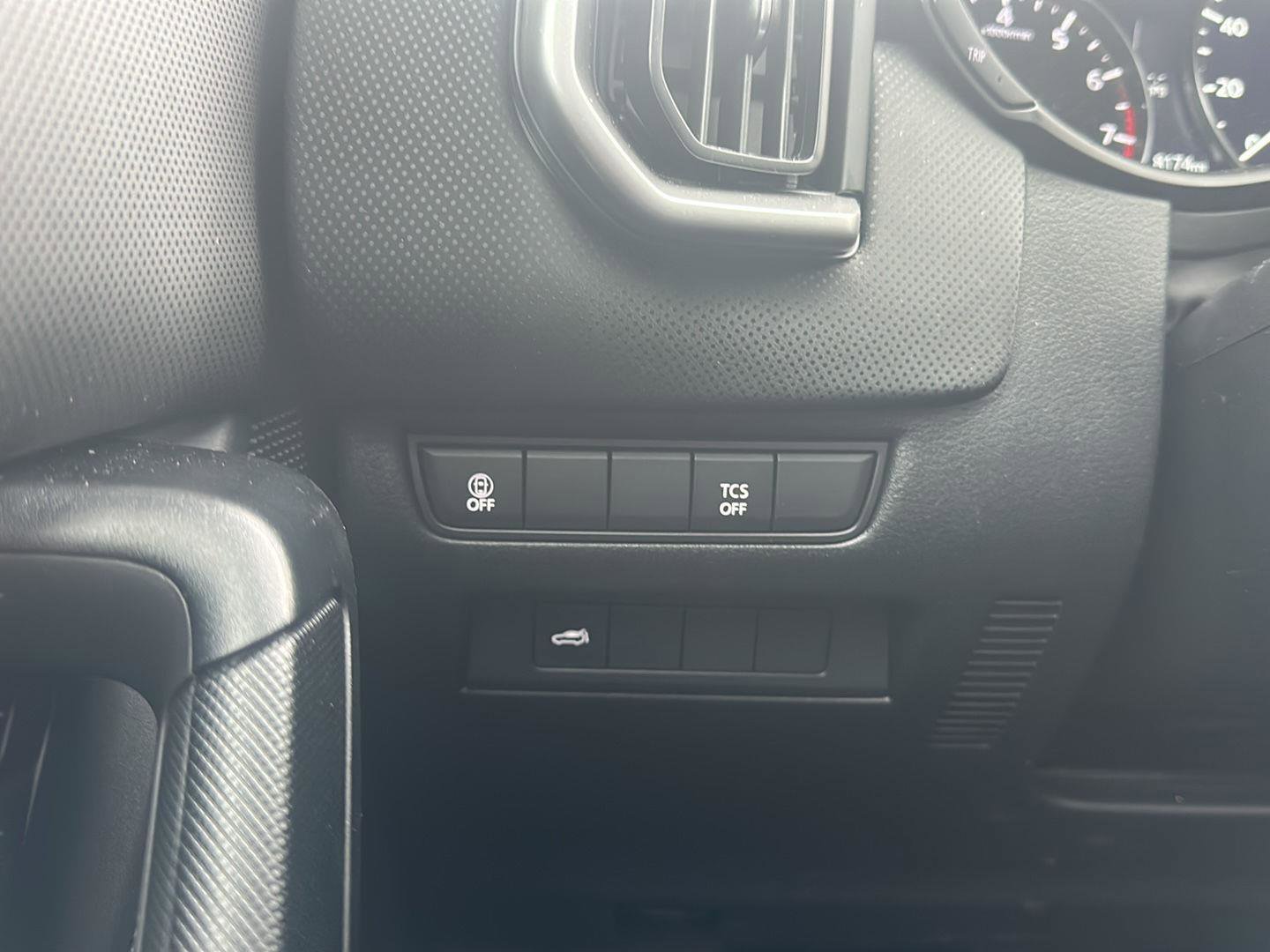 Used 2025 MAZDA CX-50 AWD 2.5 S w/ Cargo Package image 22