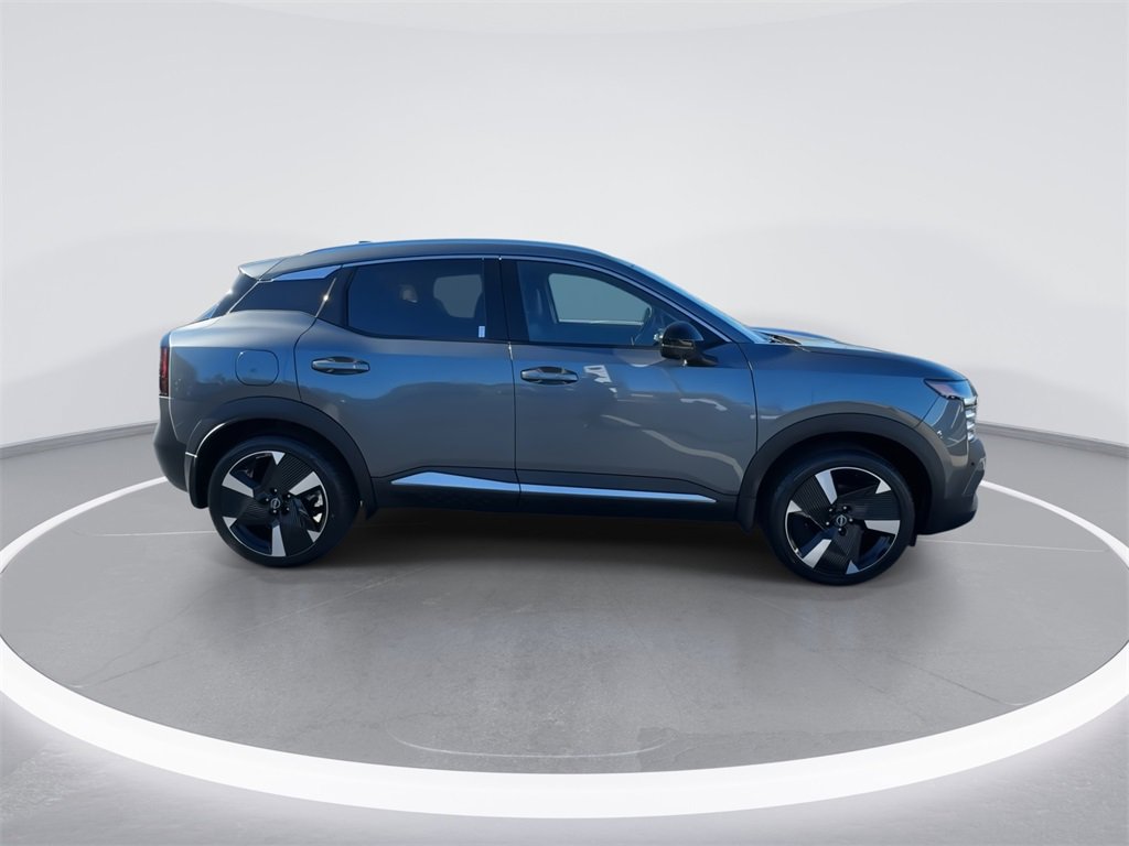 New 2026 Nissan Kicks SR w/ SR Premium Package image 9