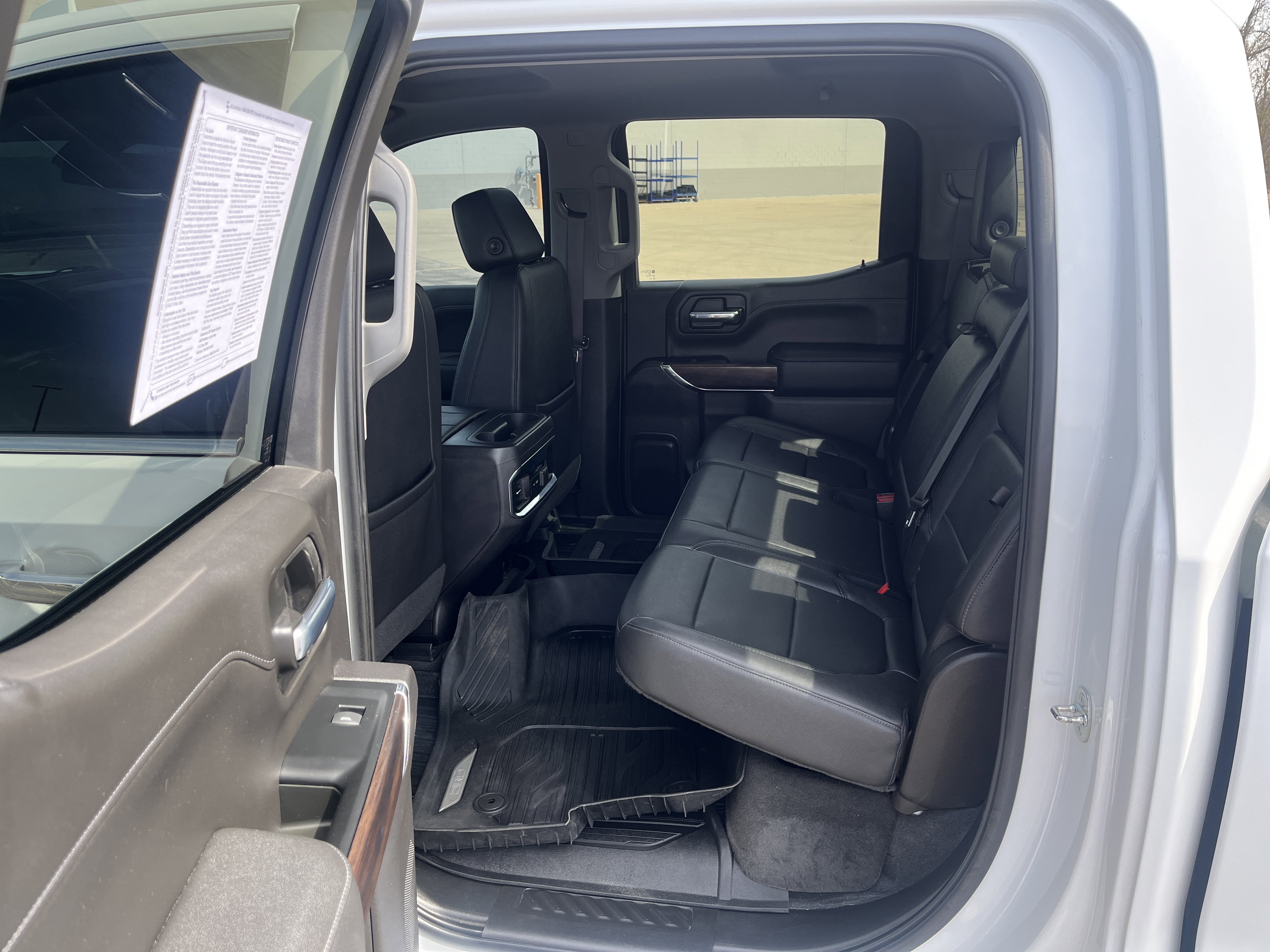 Used 2022 GMC Sierra 1500 SLT w/ SLT Premium Plus Package AWD/4WD image 14