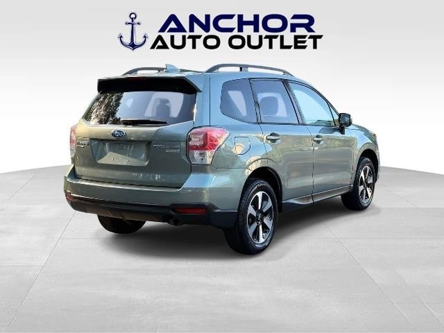 Used 2017 Subaru Forester 2.5i Premium w/ All-Weather Package AWD/4WD image 8