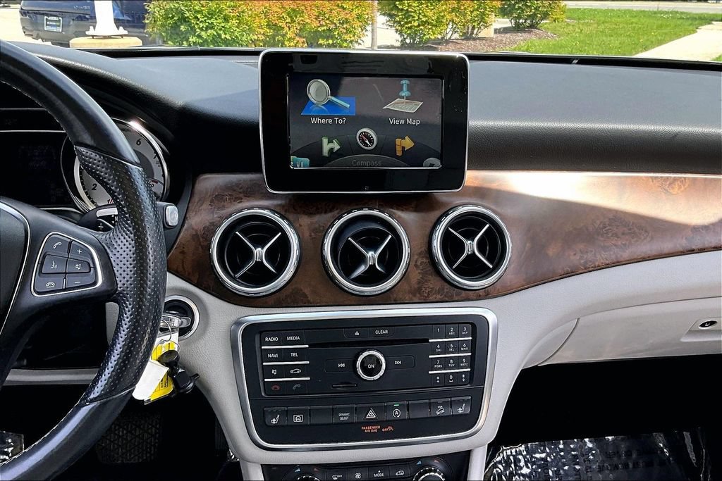 Used 2016 Mercedes-Benz GLA 250 4MATIC image 19