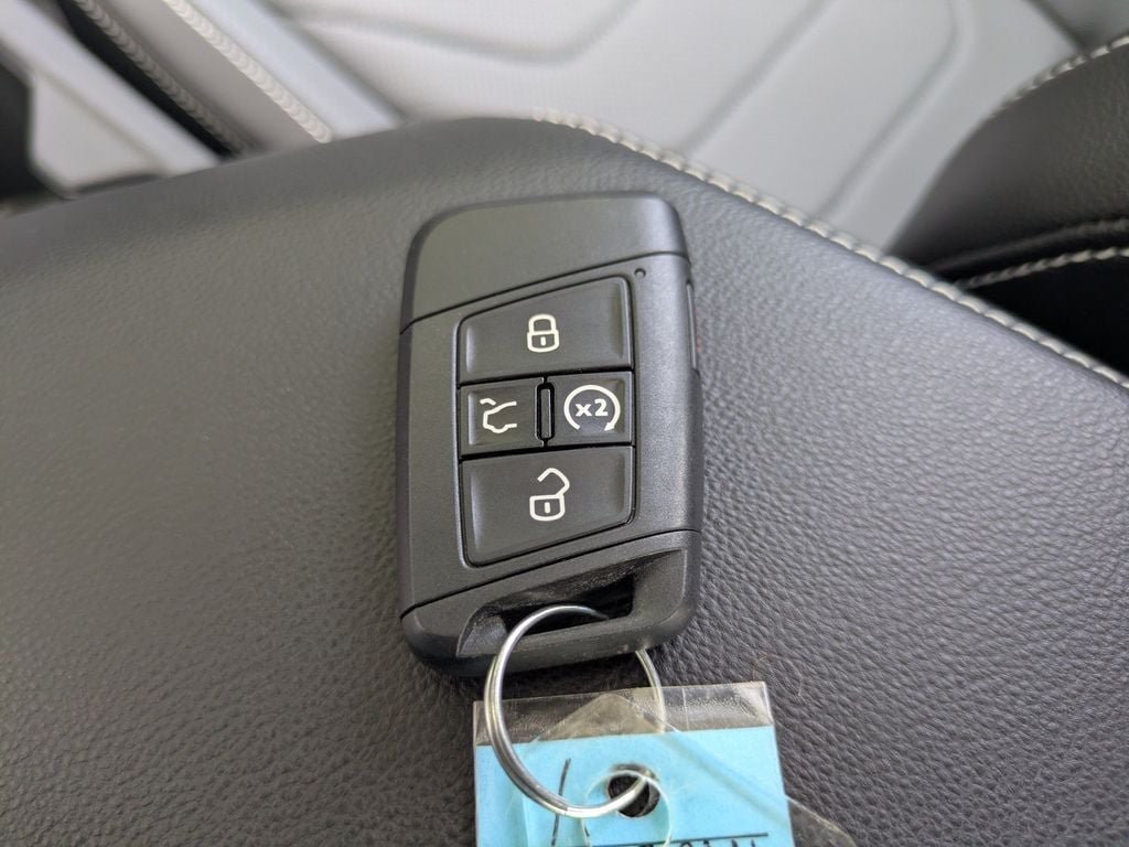 Certified 2026 Volkswagen Jetta SEL FWD image 29