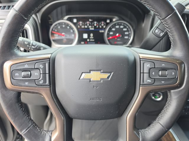 Used 2021 Chevrolet Silverado 1500 High Country w/ Technology Package AWD/4WD image 36