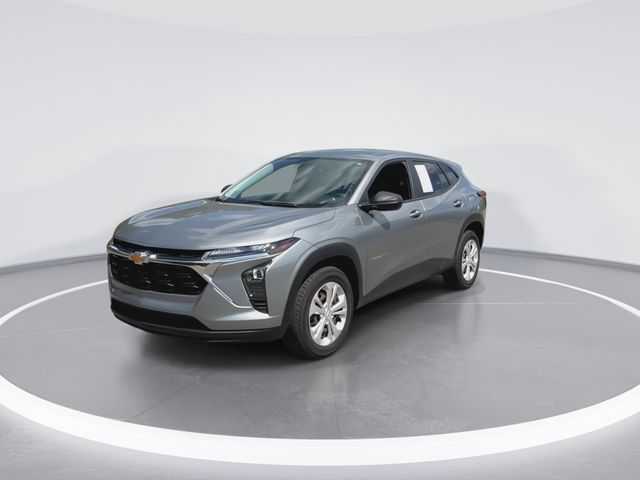 Used 2024 Chevrolet Trax LS FWD image 5