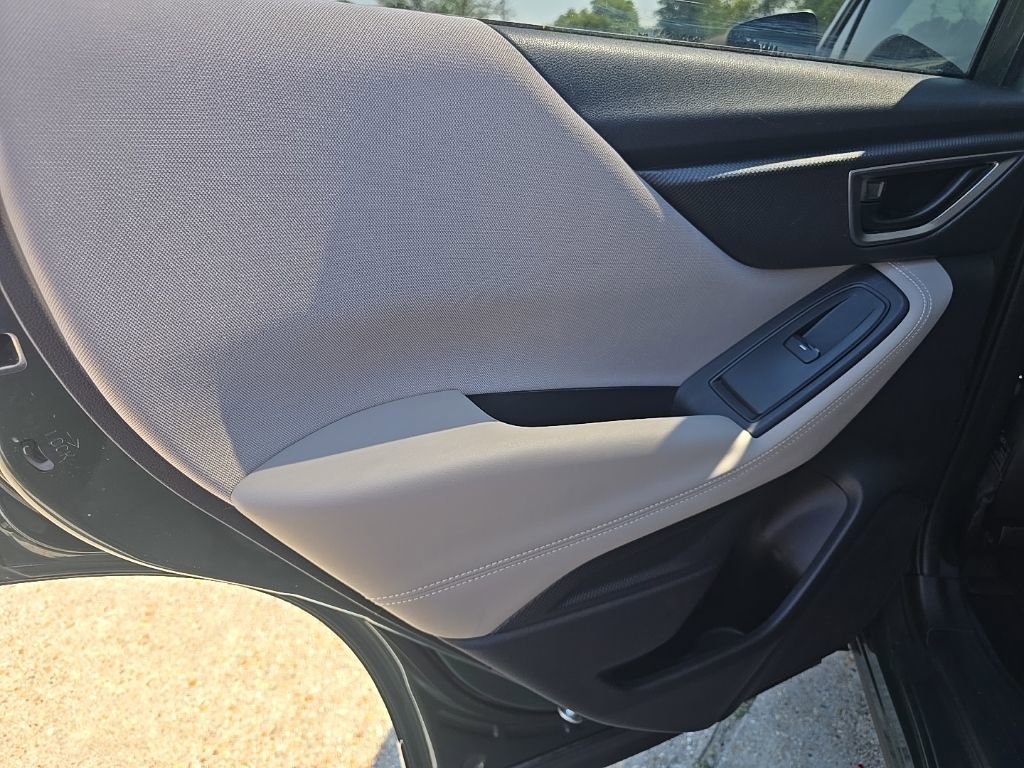 Used 2023 Subaru Forester image 36