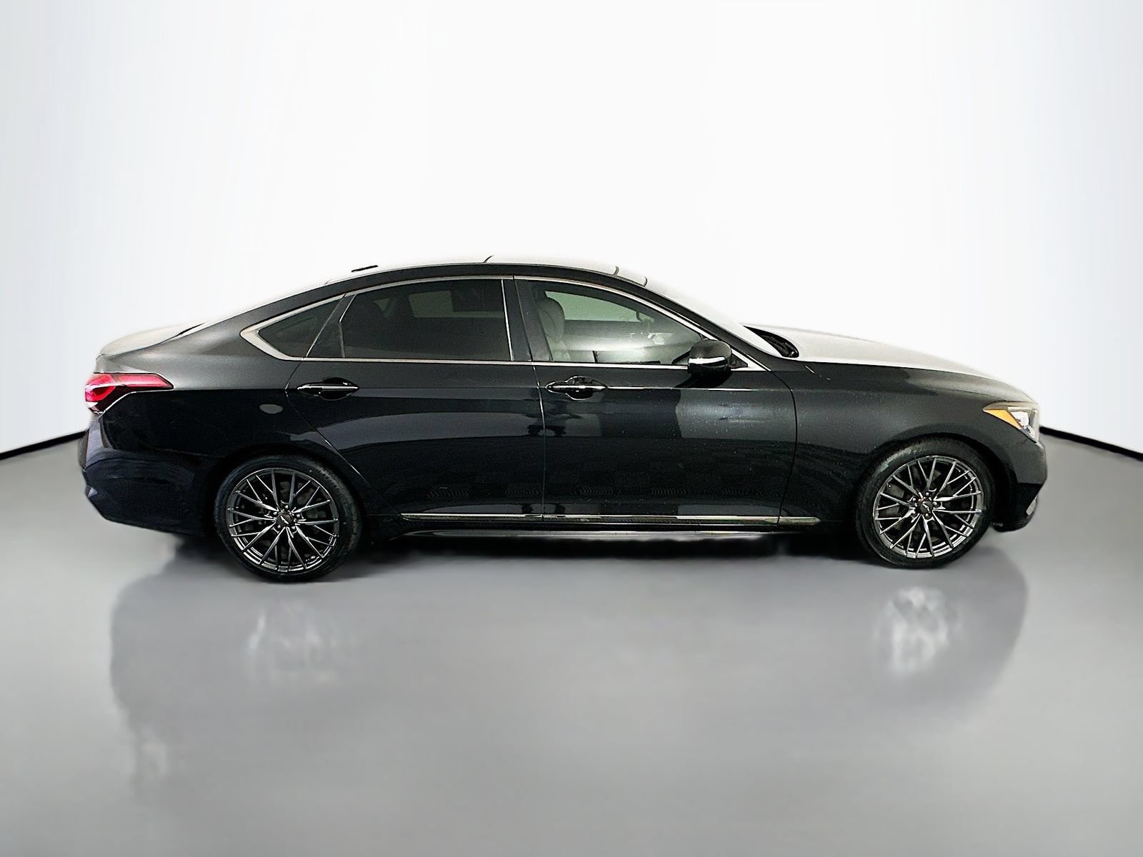 Used 2019 Genesis G80 3.8 w/ Sport Package 02 RWD image 8