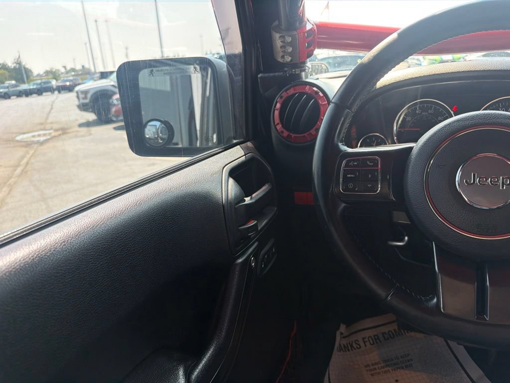 Used 2018 Jeep Wrangler Unlimited Rubicon AWD/4WD image 21