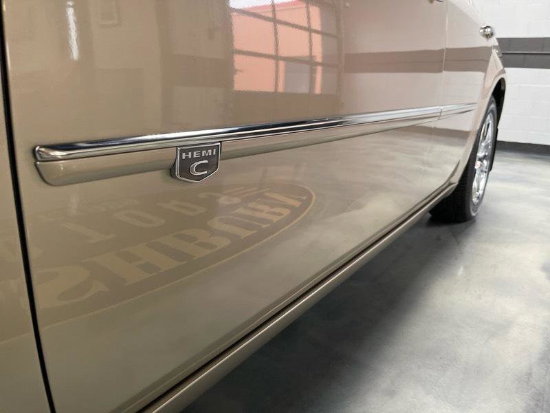 Used 2008 Chrysler 300 C w/ Sound Group II image 22