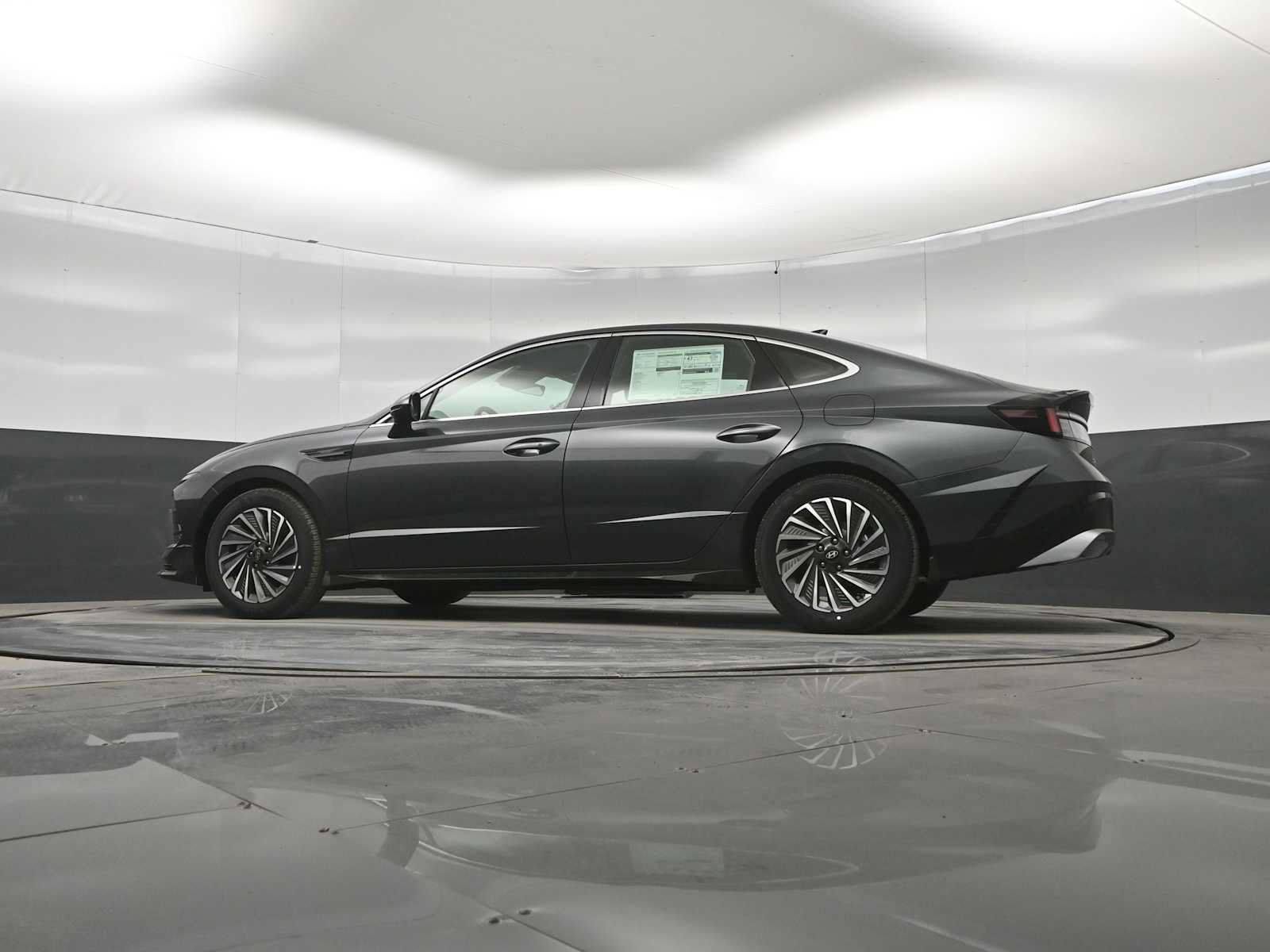 New 2026 Hyundai Sonata SEL FWD image 35