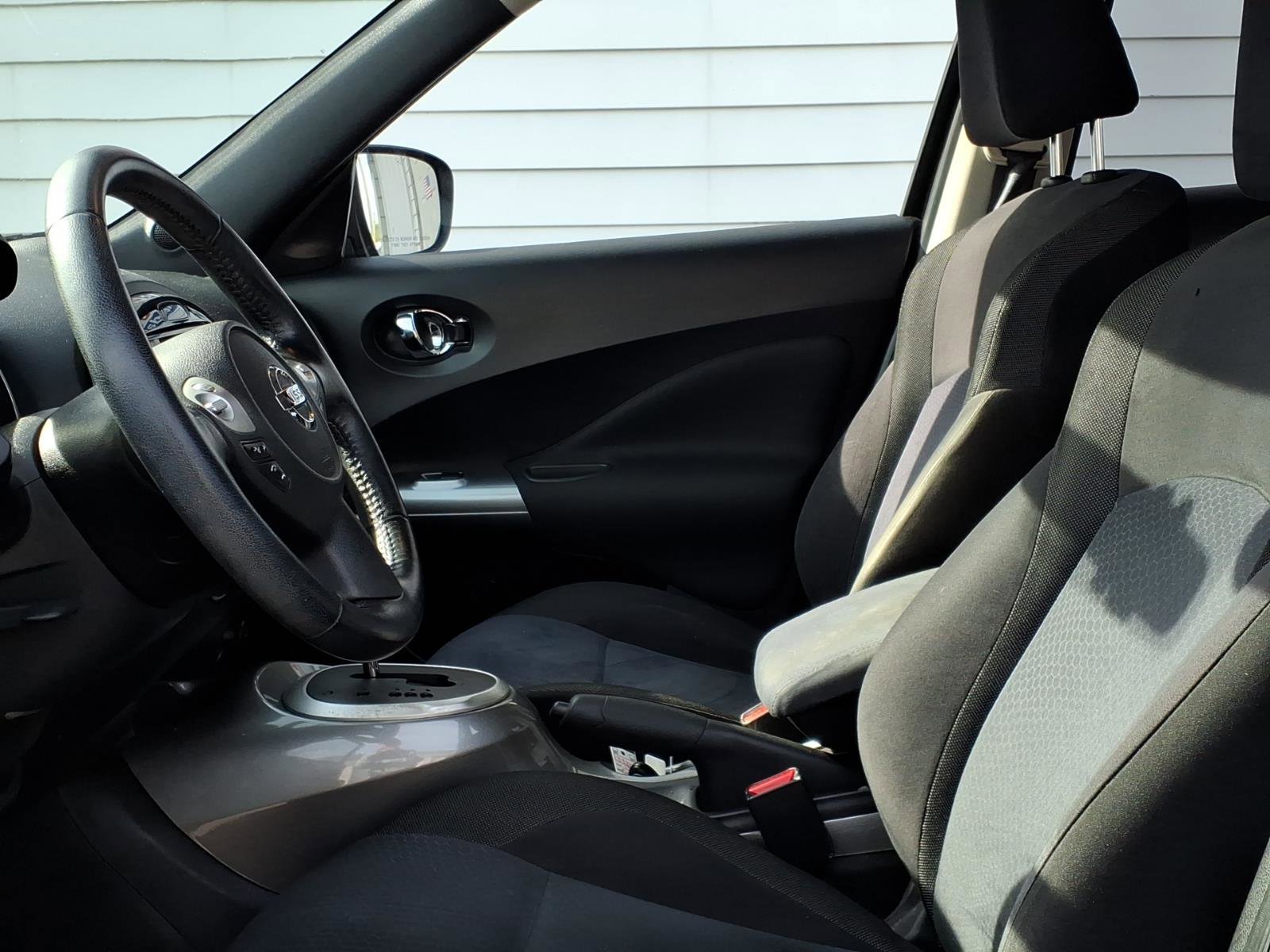 Used 2015 Nissan Juke SV image 7