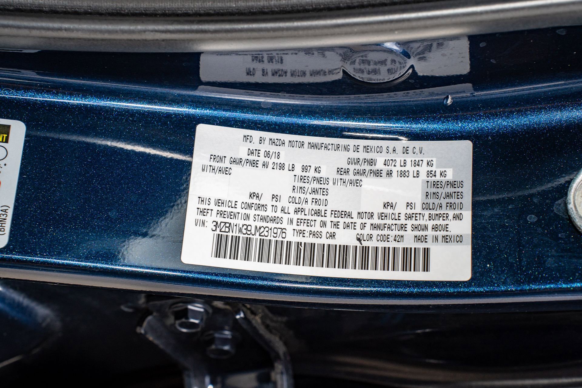 Used 2018 MAZDA MAZDA3 Grand Touring image 41