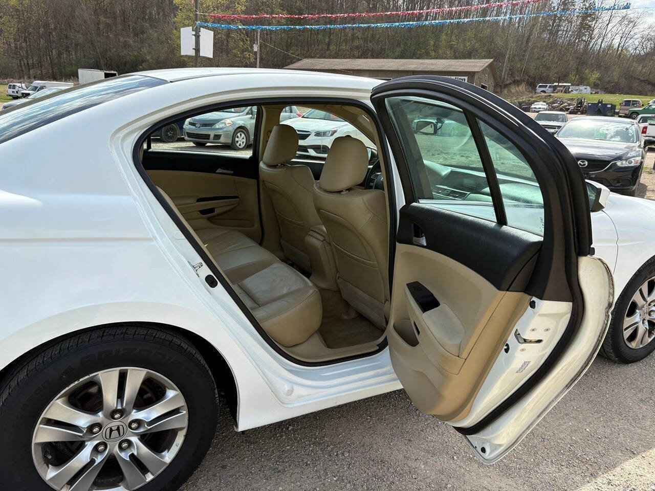 Used 2011 Honda Accord SE image 16