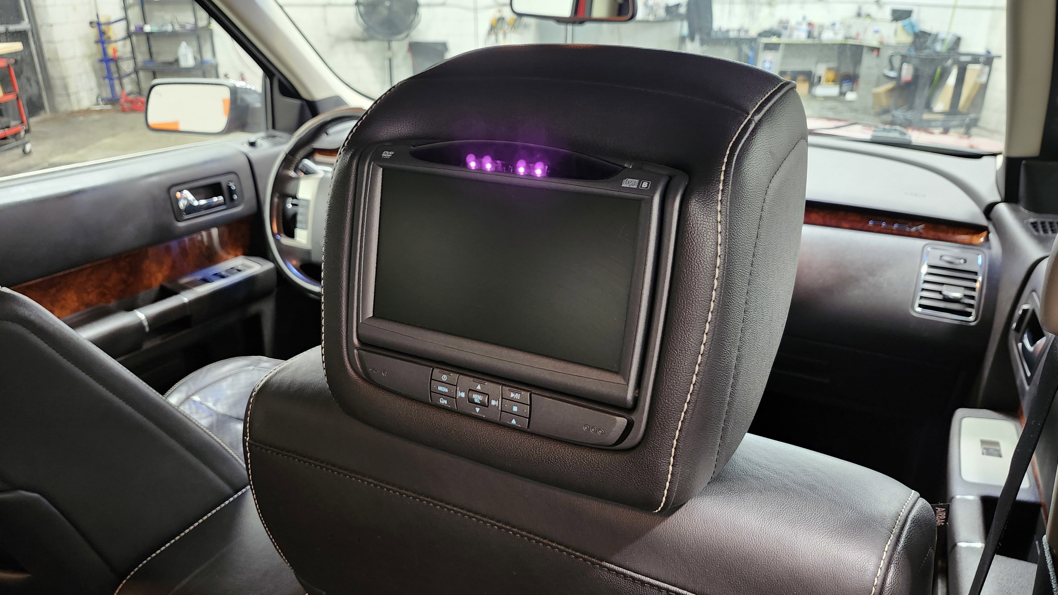 Used 2011 Ford Flex Limited image 22