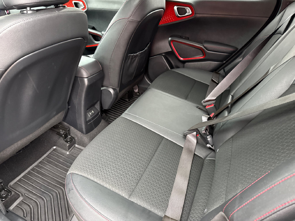 Used 2025 Kia Soul GT-Line FWD image 18