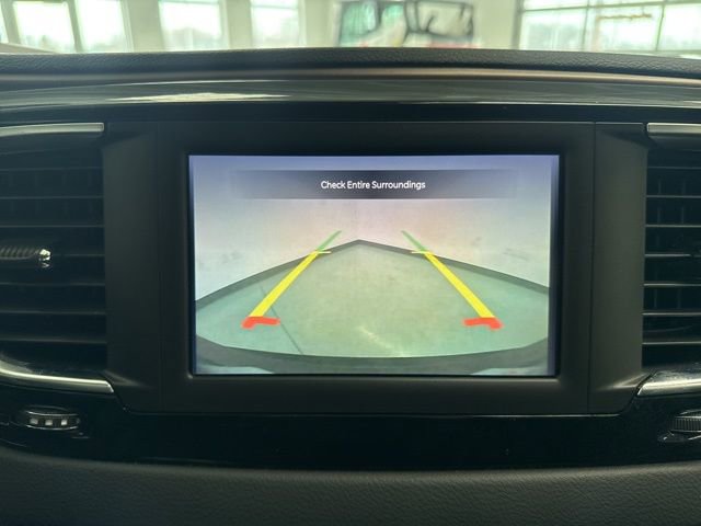 Used 2023 Chrysler Voyager LX image 43