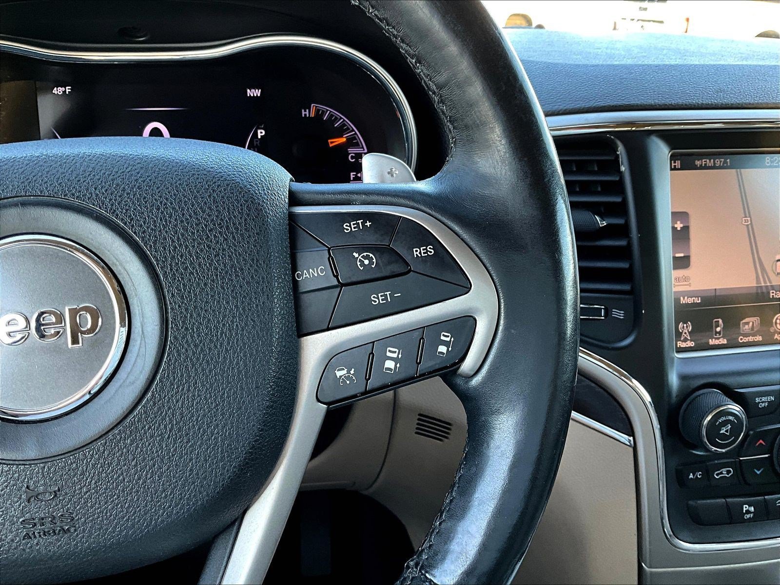 Used 2014 Jeep Grand Cherokee Limited w/ Luxury Group II AWD/4WD image 12