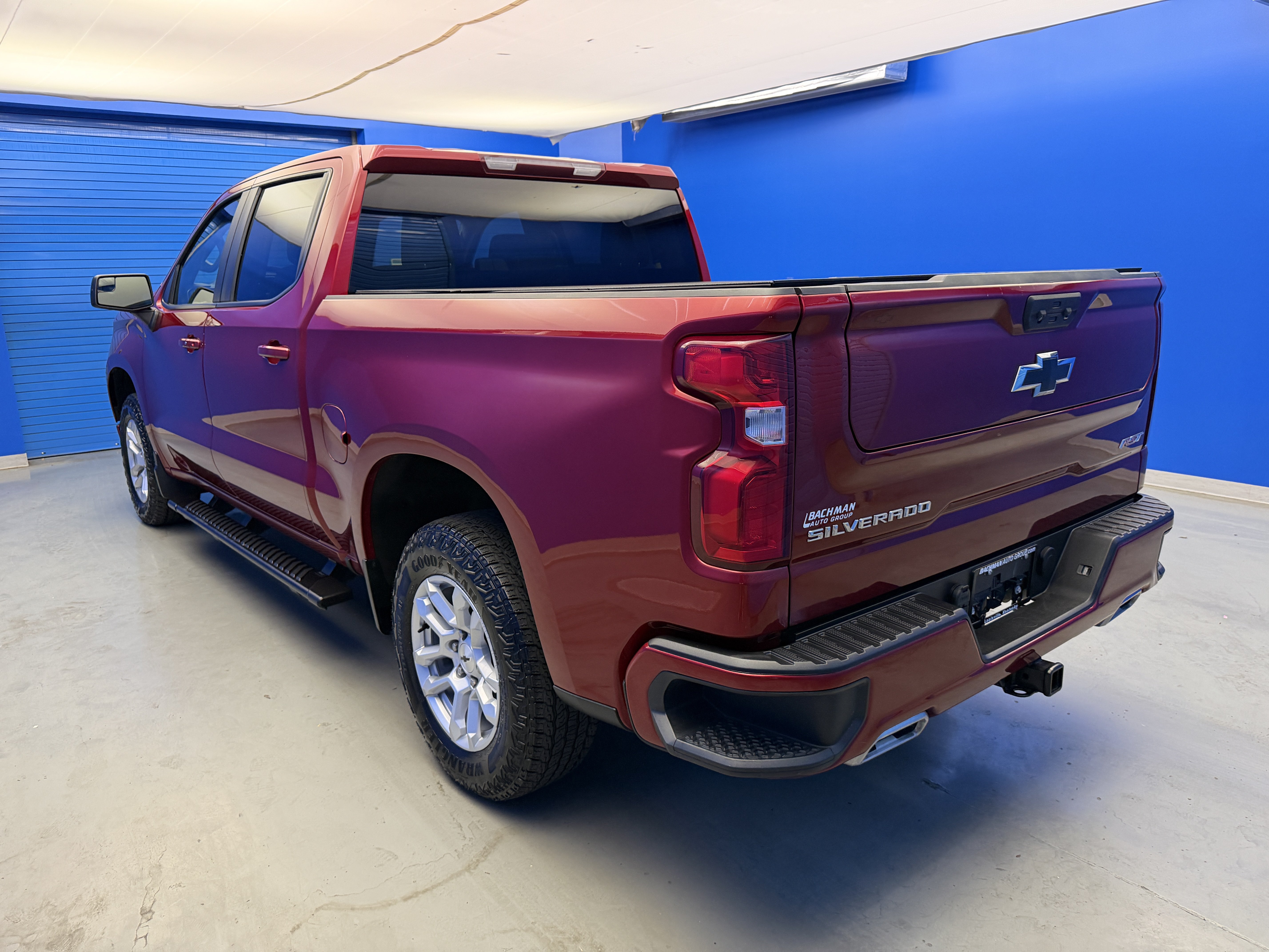 Used 2023 Chevrolet Silverado 1500 RST AWD/4WD image 5
