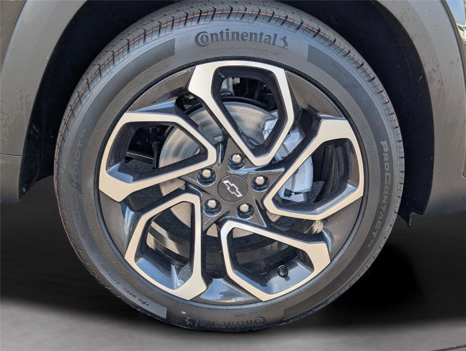 New 2026 Chevrolet Trax RS w/ Driver Confidence Package image 36