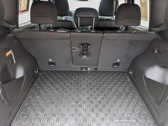 Used 2022 Jeep Renegade Altitude w/ Convenience Group image 18