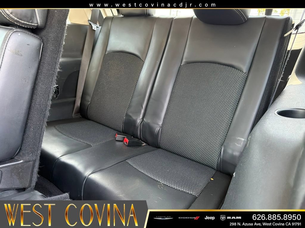 Used 2019 Dodge Journey Crossroad FWD image 36